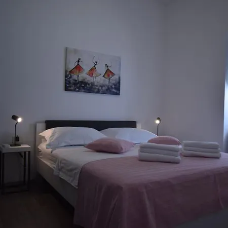 Takale By Guide Bakarac